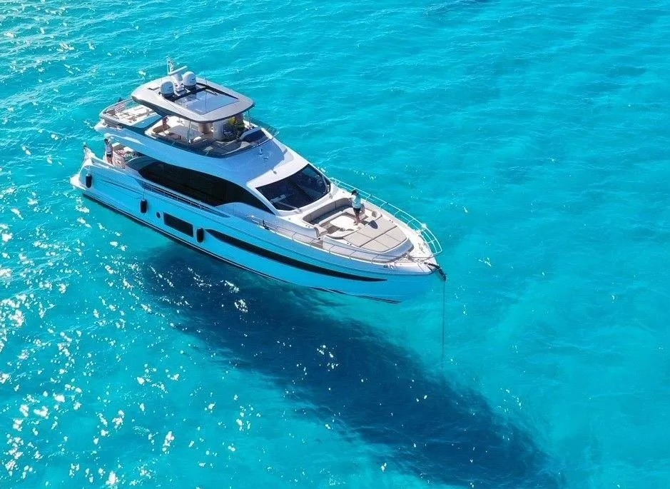 luxury-boat