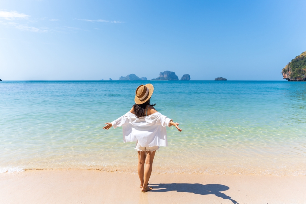 woman-at-beach